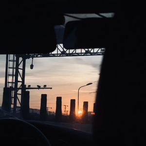 欧美性爱靠逼乱伦
